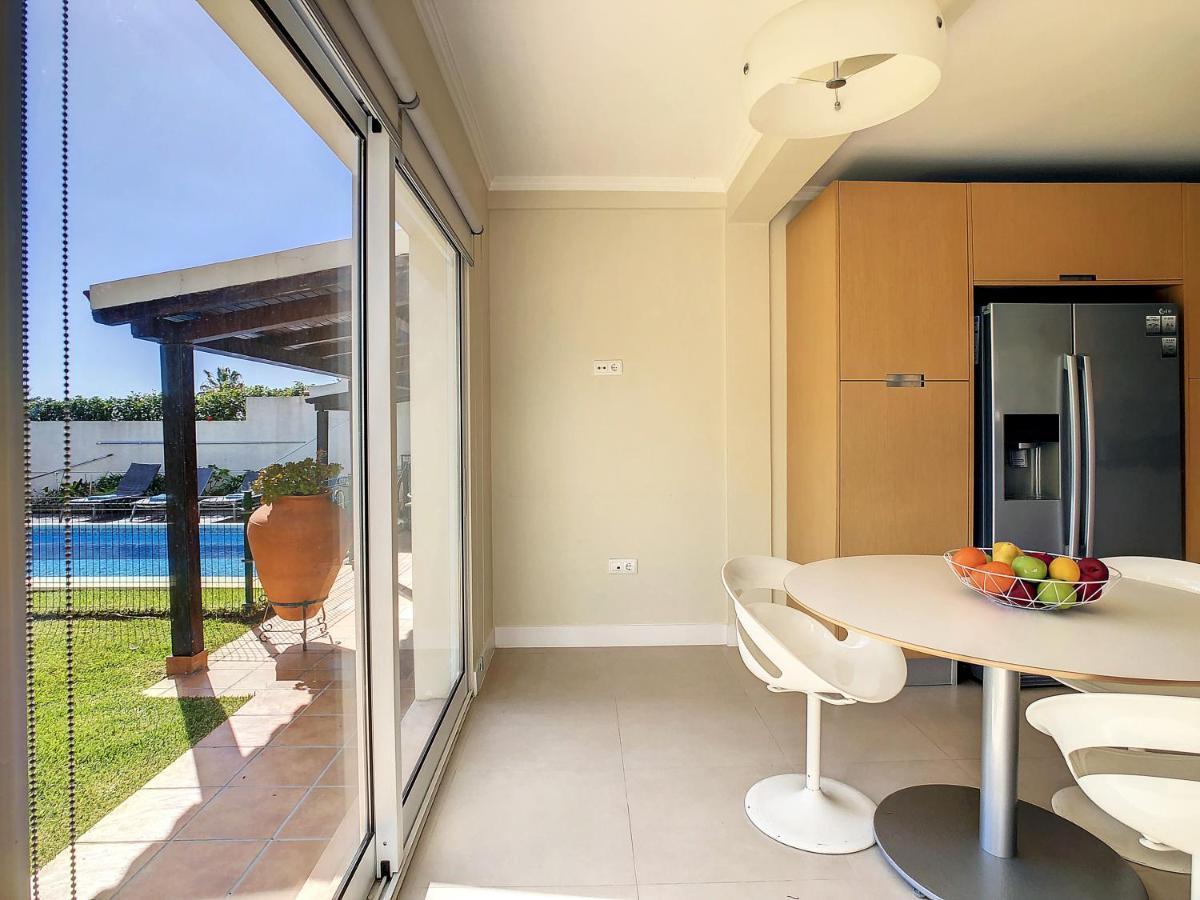 Villa Garajau By Lovelystay Caniço Exterior foto